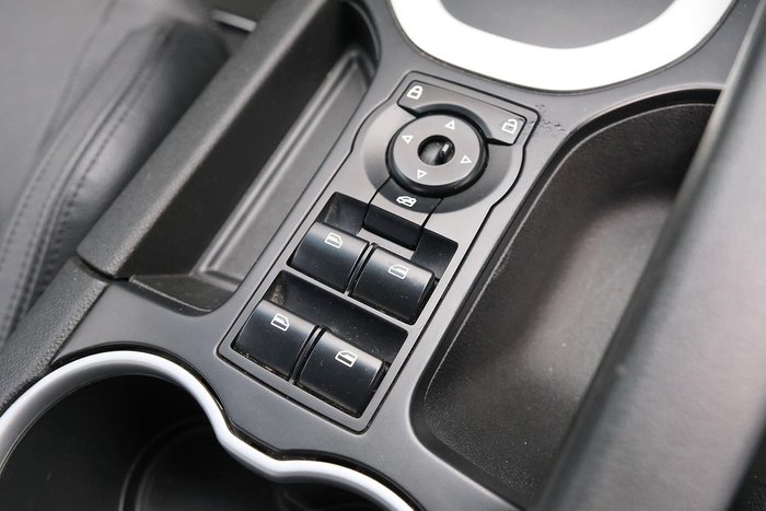 2010 Holden Commodore SS V