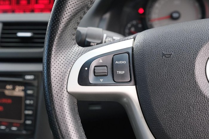 2010 Holden Commodore SS V