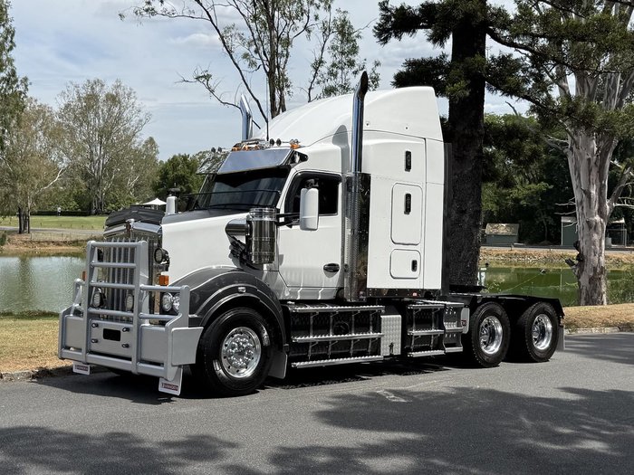 2023 Kenworth T610
