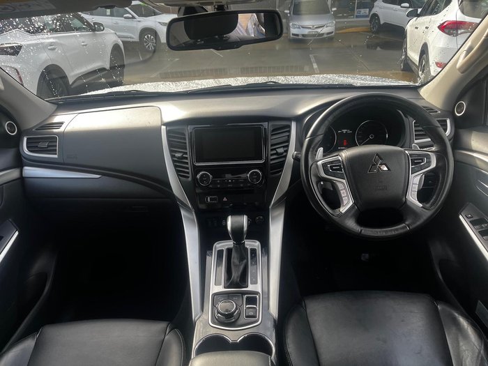 2016 Mitsubishi Pajero Sport Exceed