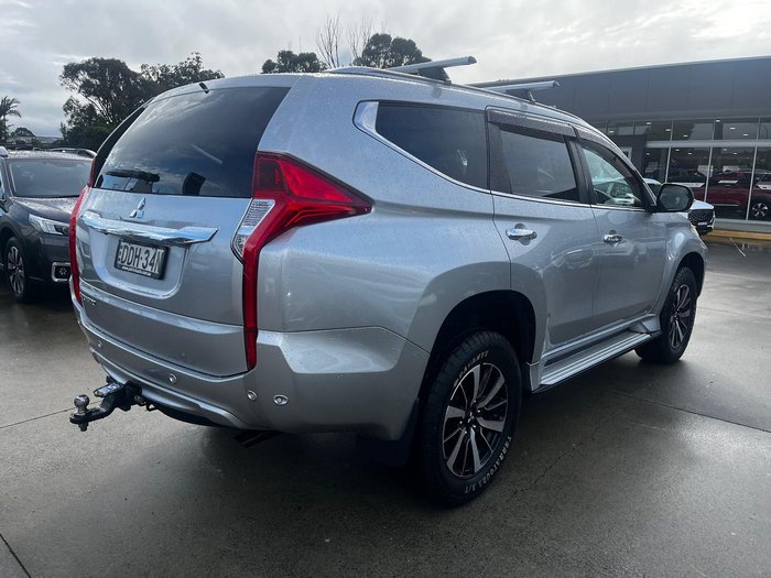 2016 Mitsubishi Pajero Sport Exceed