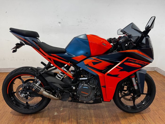 2022 Ktm RC 390 ORANGE