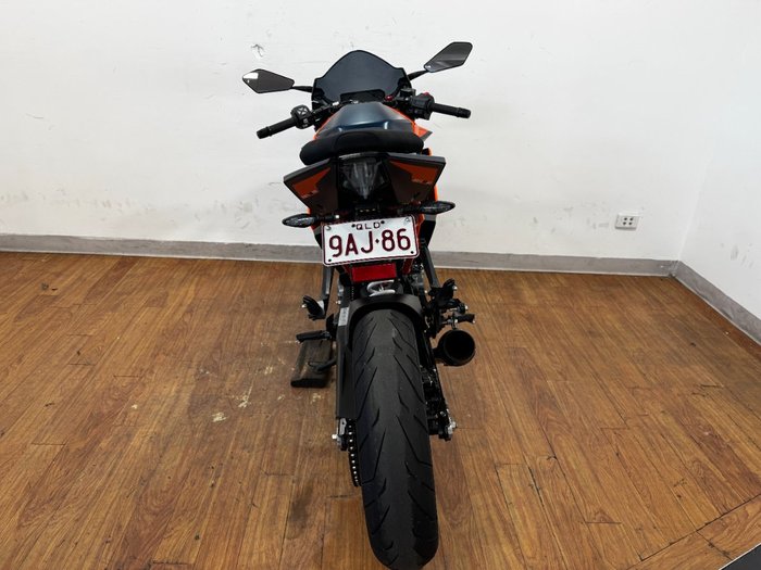 2022 Ktm RC 390 ORANGE