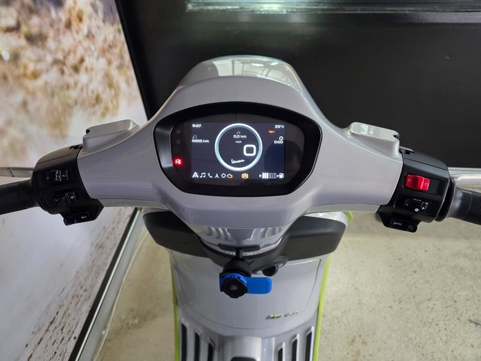 2024 VESPA SPRINT 150 TECH Grey