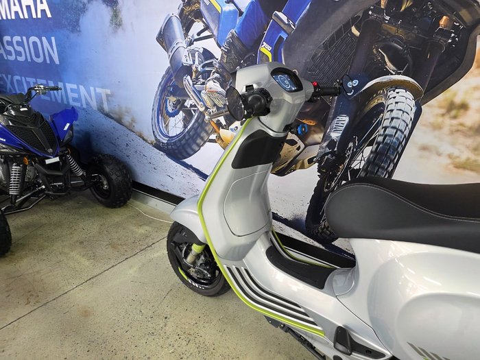 2024 VESPA SPRINT 150 TECH Grey