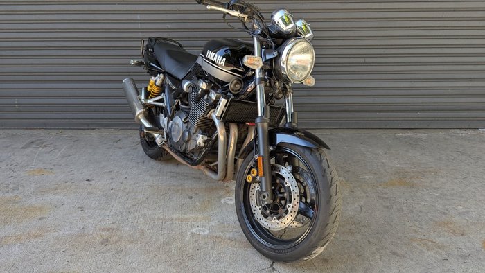 2010 Yamaha XJR1300 Black