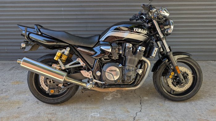 2010 Yamaha XJR1300 Black