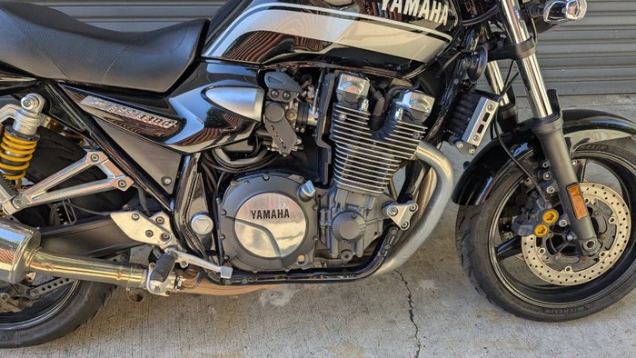 2010 Yamaha XJR1300 Black