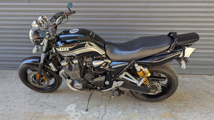 2010 Yamaha XJR1300 Black
