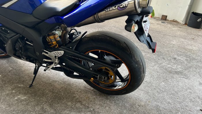 2005 Yamaha YZF-R1 BLUE/BLACK