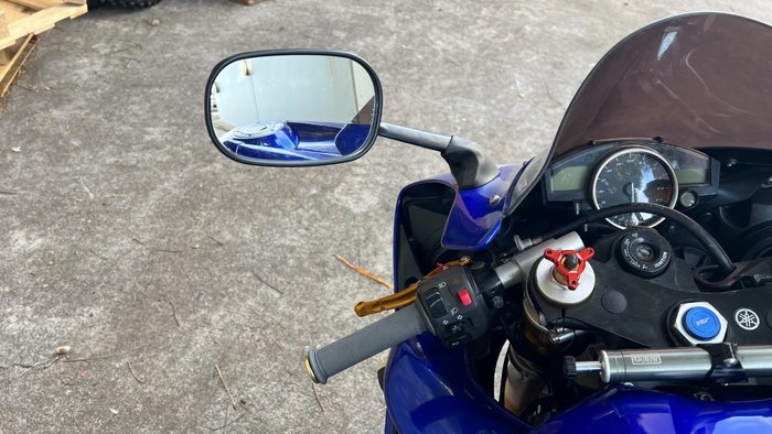 2005 Yamaha YZF-R1 BLUE/BLACK