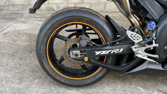 2005 Yamaha YZF-R1 BLUE/BLACK