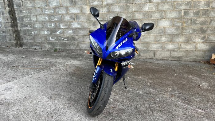 2005 Yamaha YZF-R1 BLUE/BLACK