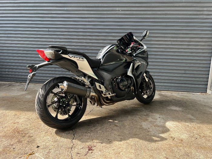 2011 Honda VFR1200F Black