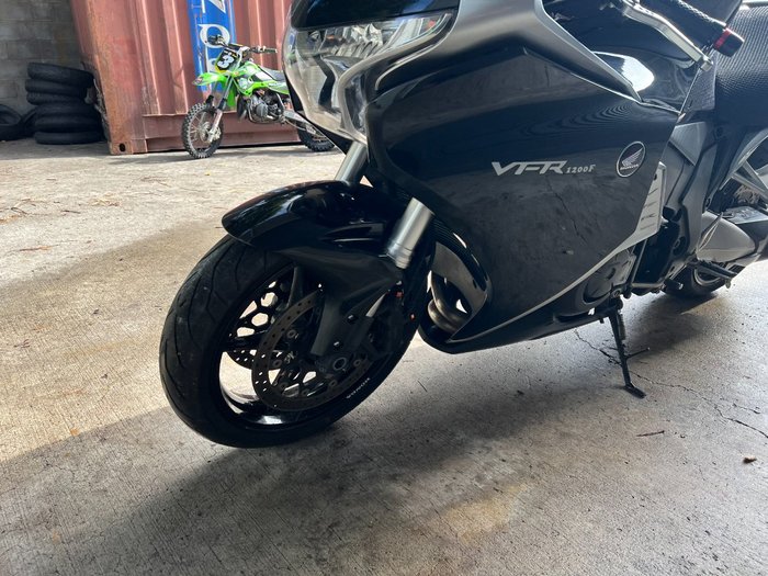 2011 Honda VFR1200F Black