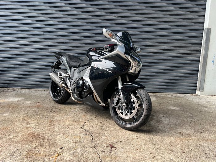 2011 Honda VFR1200F Black