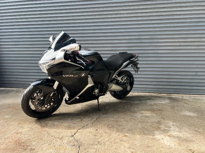 2011 Honda VFR1200F Black