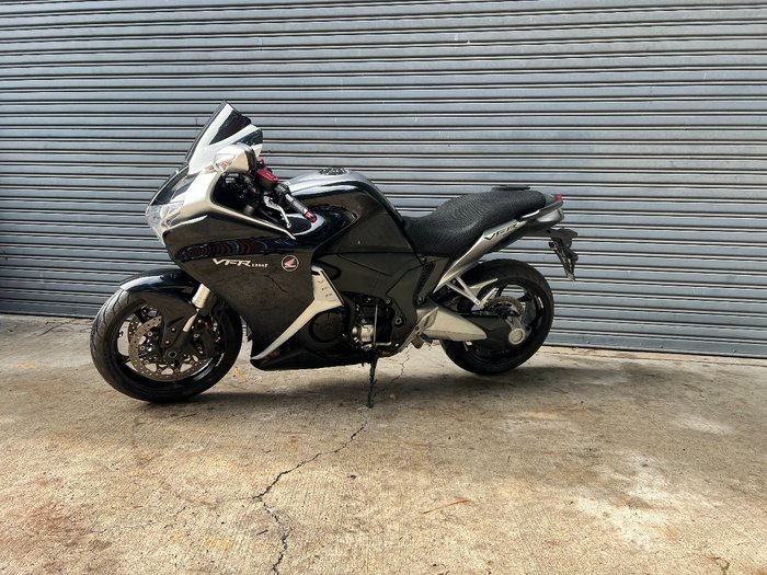 2011 Honda VFR1200F Black