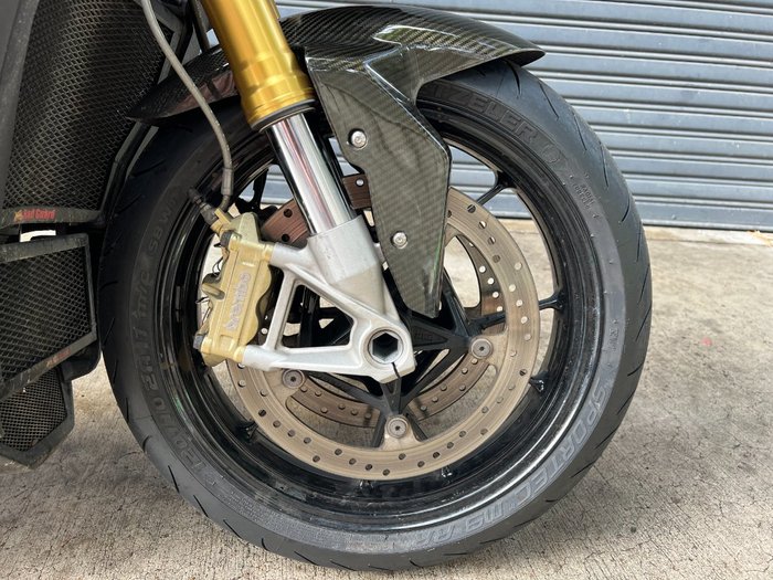 2015 BMW Motorrad S 1000 R Red
