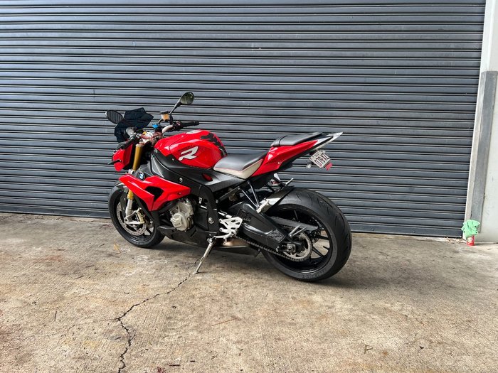 2015 BMW Motorrad S 1000 R Red