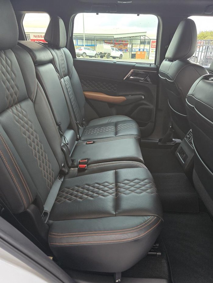 2022 Mitsubishi Outlander Exceed Tourer ZM MY22 AWD White Diamond with Black Mica Roof