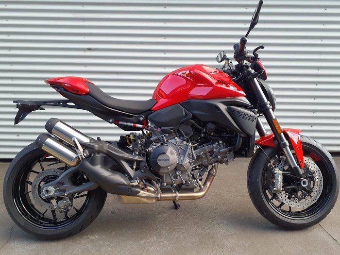 2026 Ducati Monster + 890 Monster Red
