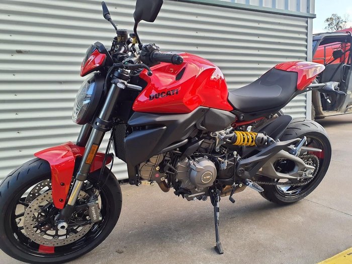 2026 Ducati Monster + 890 Monster Red