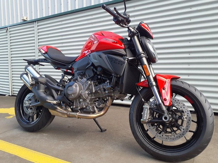 2026 Ducati Monster + 890 Monster Red