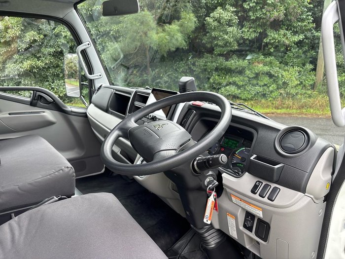 2026 Fuso Canter 515 White