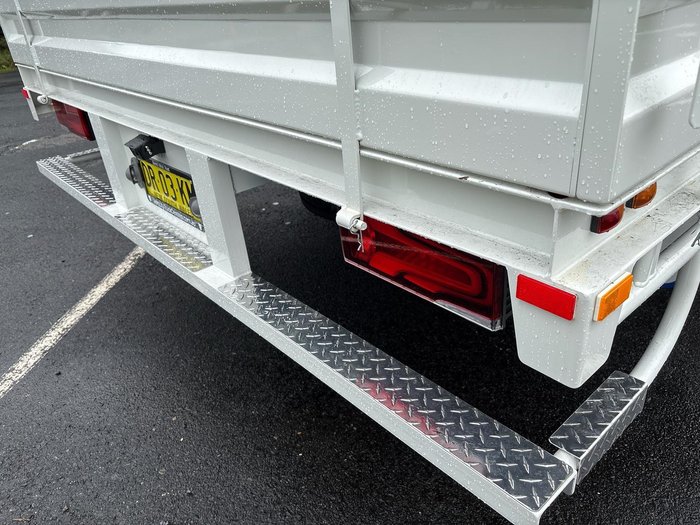 2026 Fuso Canter 515 White