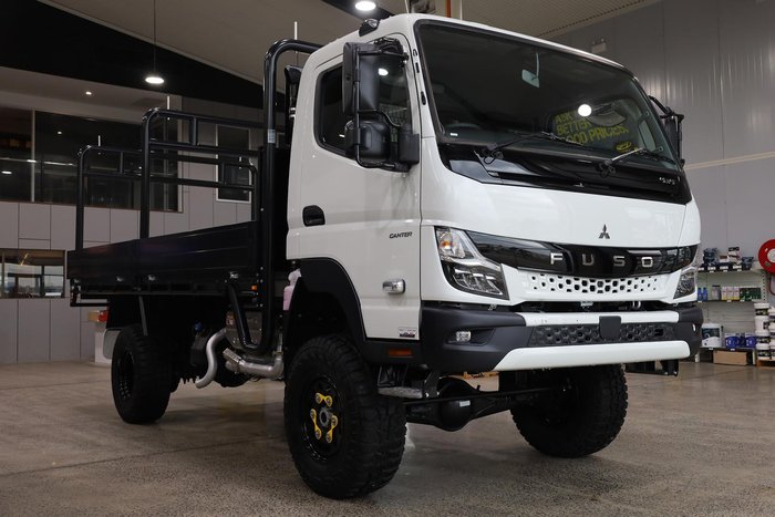 2026 Fuso Canter 4x4