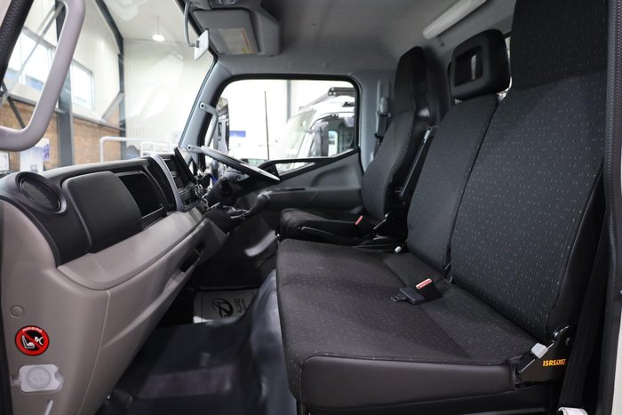 2026 Fuso Canter 4x4