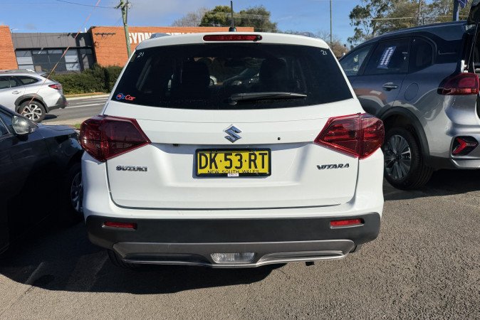 2024 SUZUKI VITARA