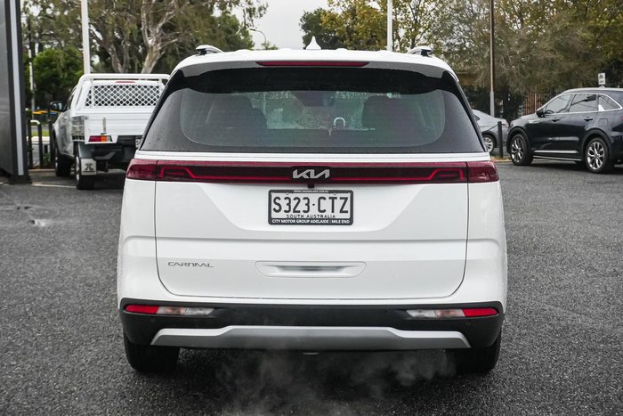 2023 Kia Carnival Si