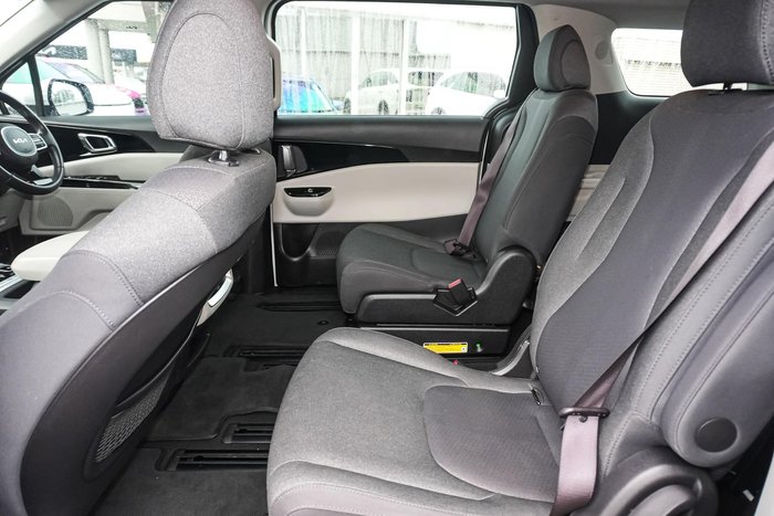 2023 Kia Carnival Si