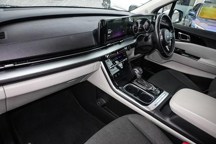 2023 Kia Carnival Si