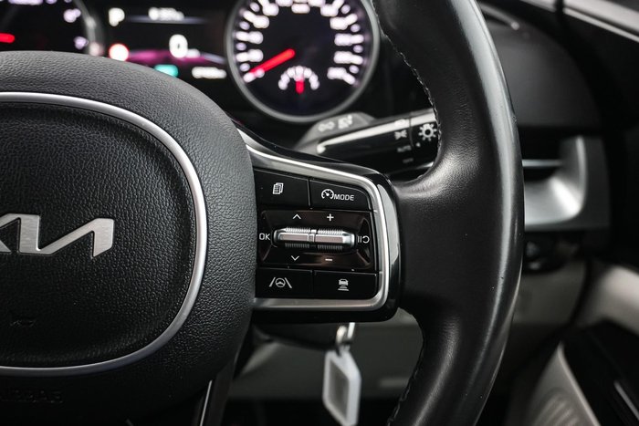 2023 Kia Carnival Si