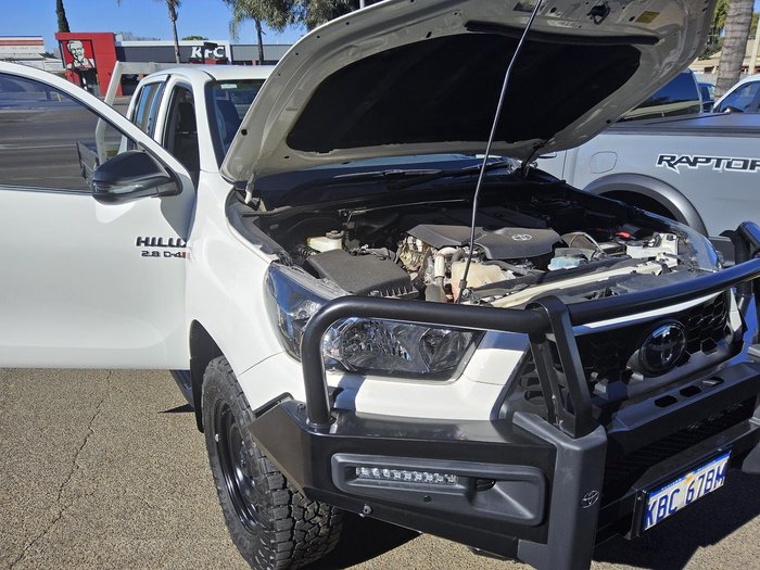 2024 Toyota Hilux SR GUN126R 4X4 Dual Range Glacier White
