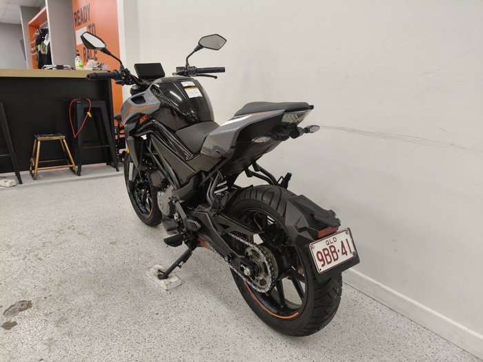 2022 CFMOTO 300 NK ABS Black