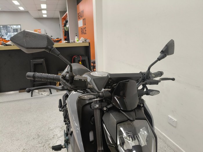 2022 CFMOTO 300 NK ABS Black