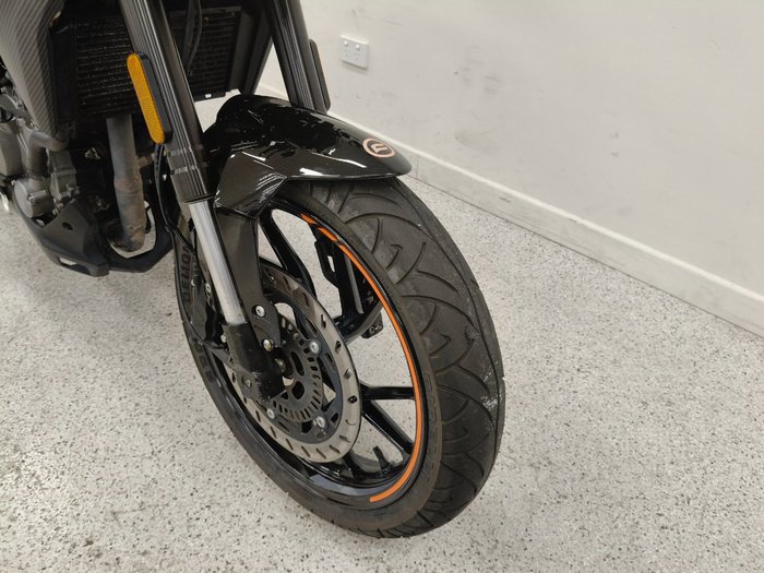 2022 CFMOTO 300 NK ABS Black