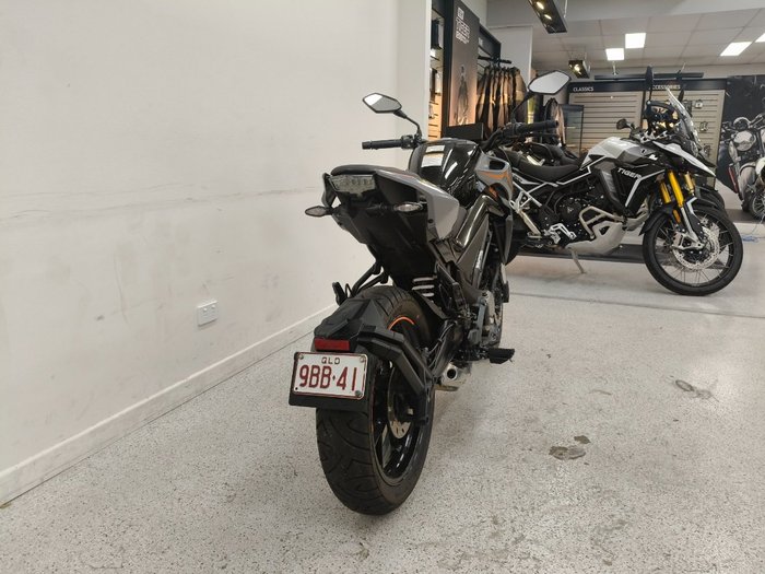 2022 CFMOTO 300 NK ABS Black