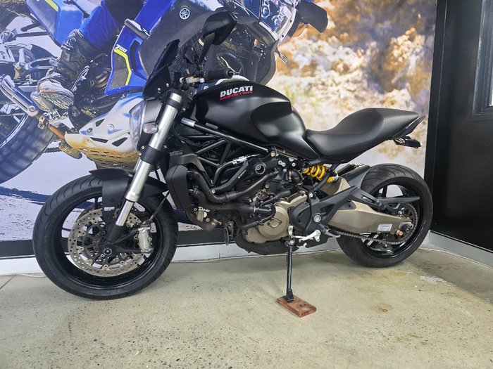2014 DUCATI MONSTER 821 BLACK