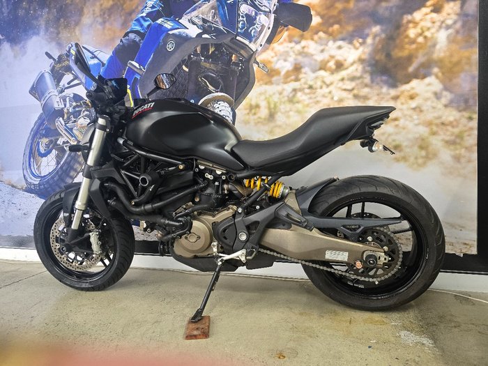 2014 DUCATI MONSTER 821 BLACK