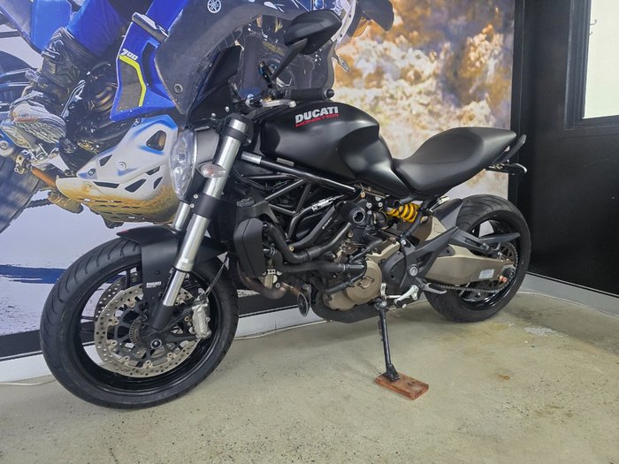2014 DUCATI MONSTER 821 BLACK