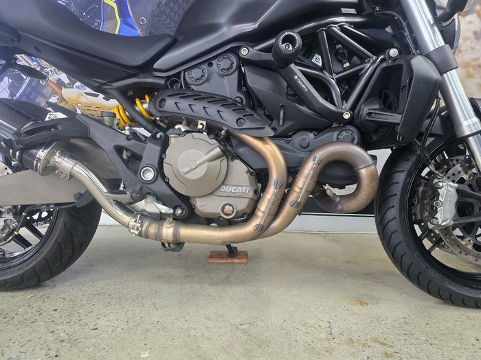 2014 DUCATI MONSTER 821 BLACK