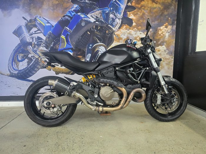 2014 DUCATI MONSTER 821 BLACK