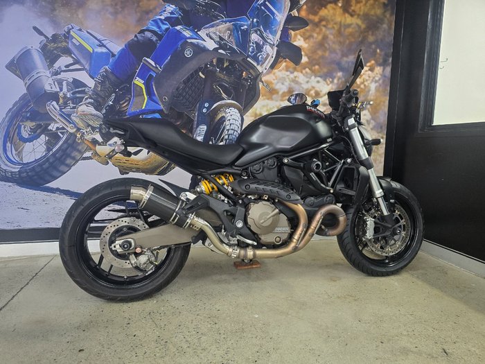 2014 DUCATI MONSTER 821 BLACK