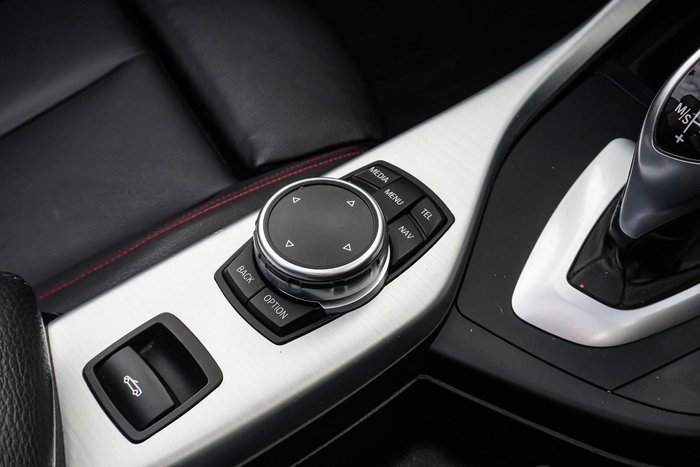 2015 BMW 2 Series 228i Sport Line