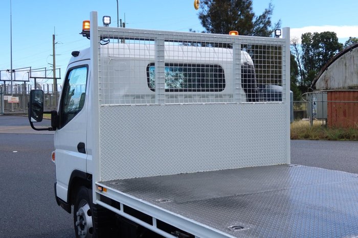 2015 Fuso Canter 815